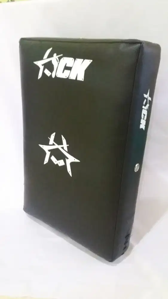 Target Box / Kick Pad / Thai Pad ( KICK )