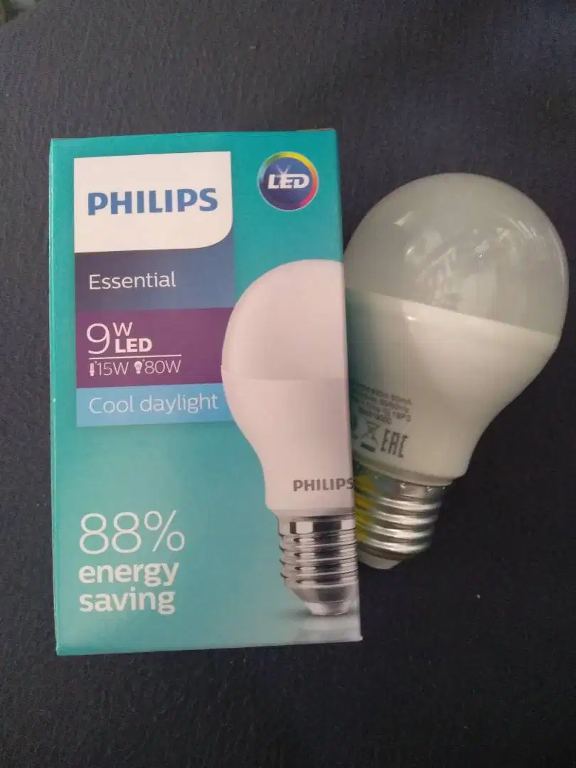 Philips LED Essential 9 watt