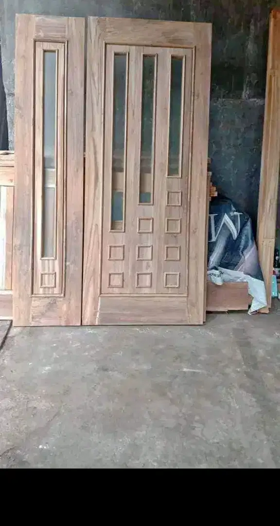 Pintu,kusen,jendela di jamin berkualitas.