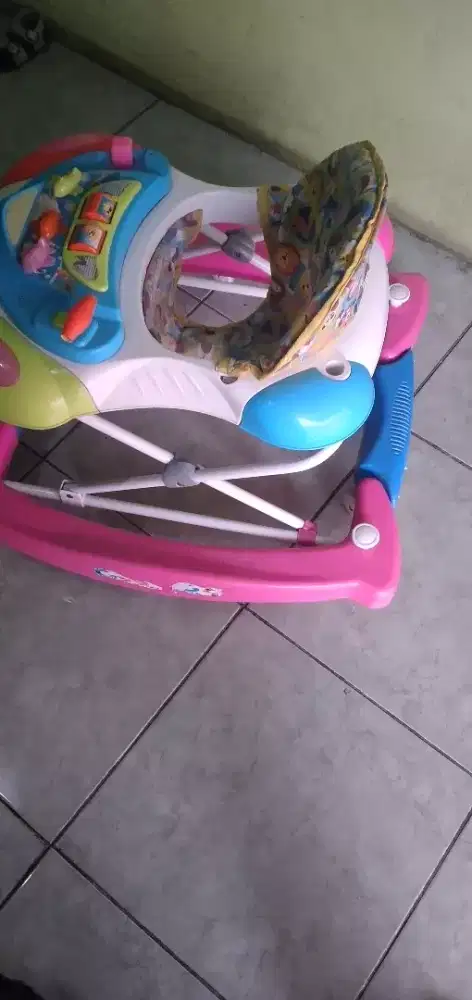 Jual stroler bayi merek Royal