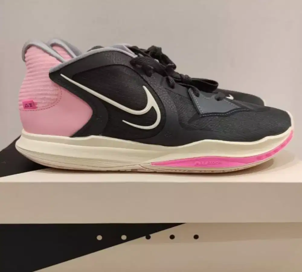 Separu Basket Original Nike Kyrie Low 5