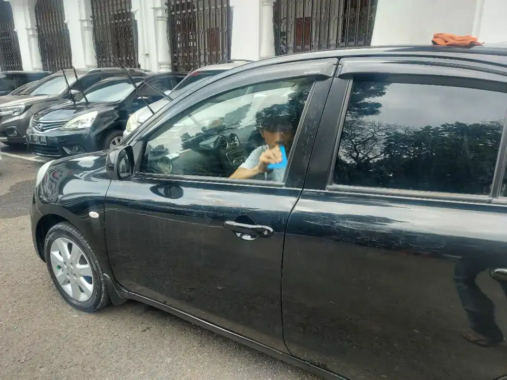 panggilan spesialis kaca film mobil dan gedung