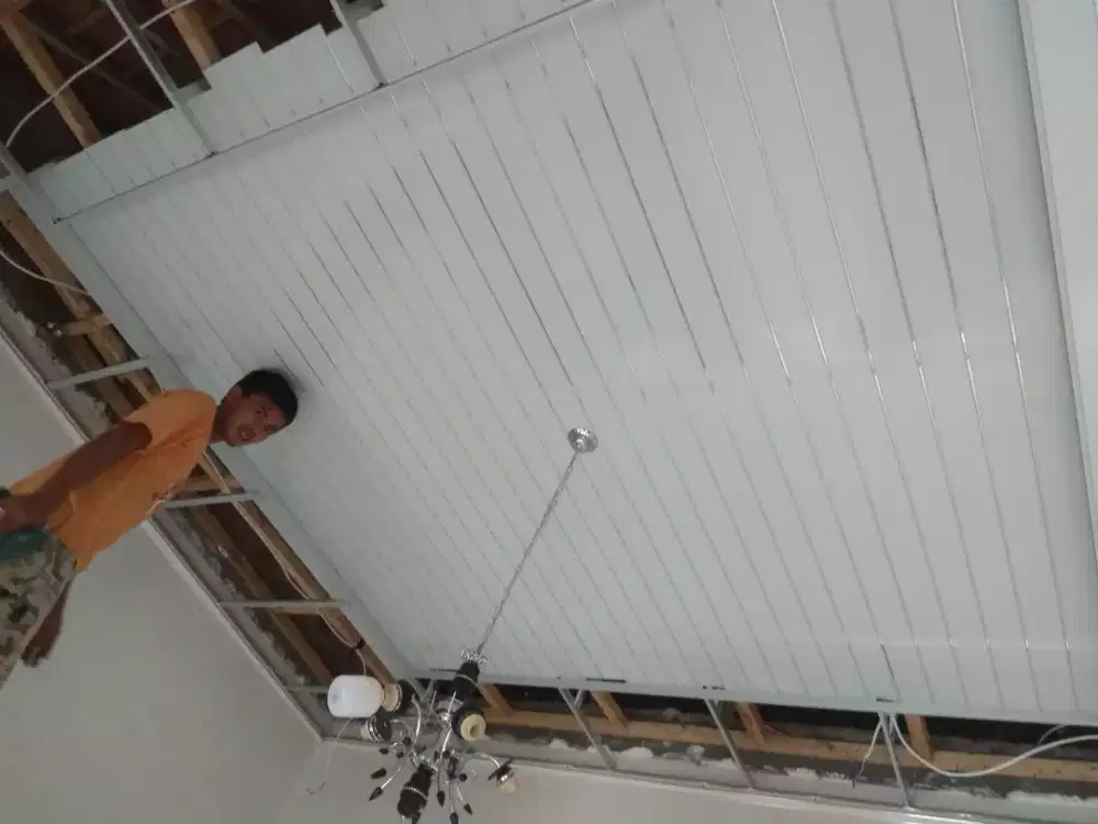 Plafon pvc distributor