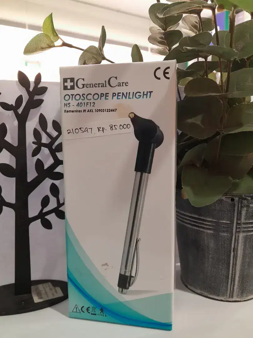 Otoscope penlight general care