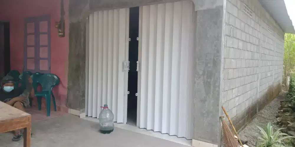 Folding gate murah bergaransi