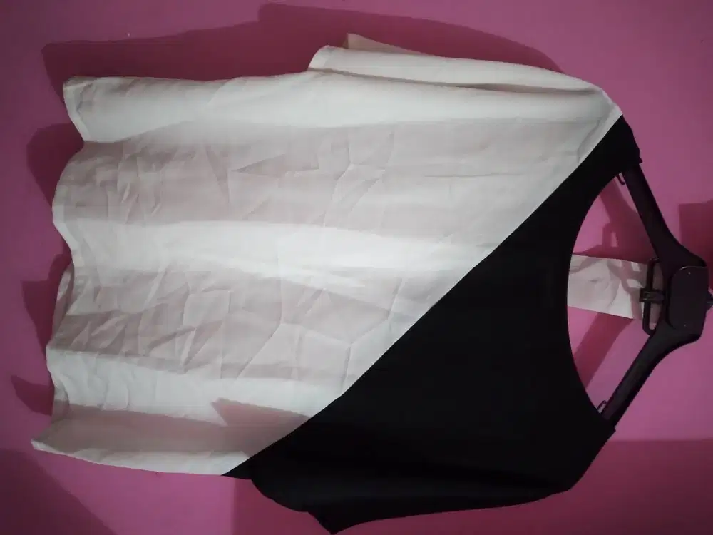 Atasan wanita/Blouse bekas