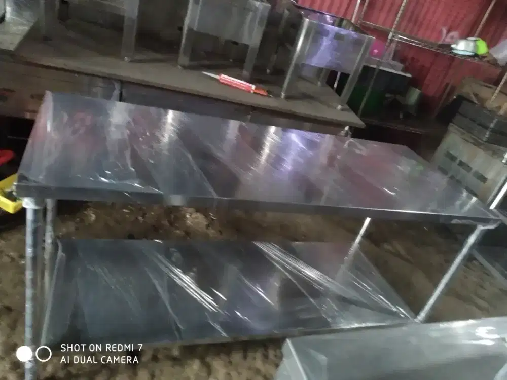 Jual beli peralatan bekas restoran