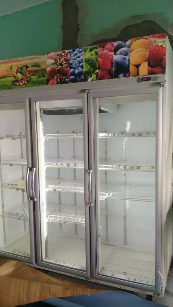 Bongkar Pasang/Servis AC, Kulkas, Freezer, Showcase, Mesin Cuci, TV