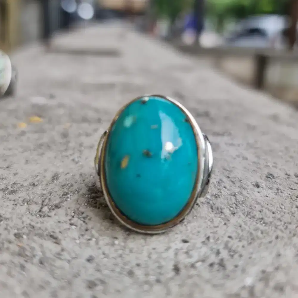 Natural Pirus Persia