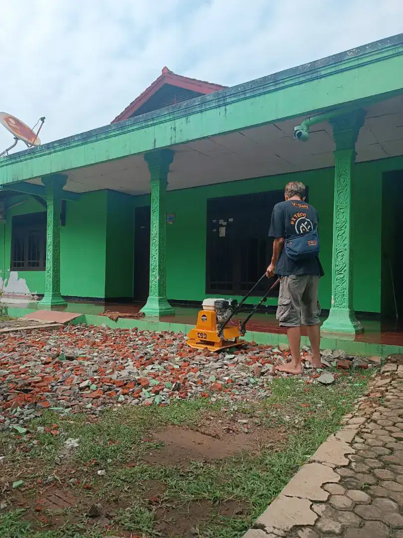 Pemadat stamper kodok kuda baby roller jack hammer molen genset senso