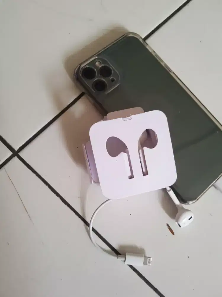 Head Set Original Iphone 11 Promax Earphone Lightning