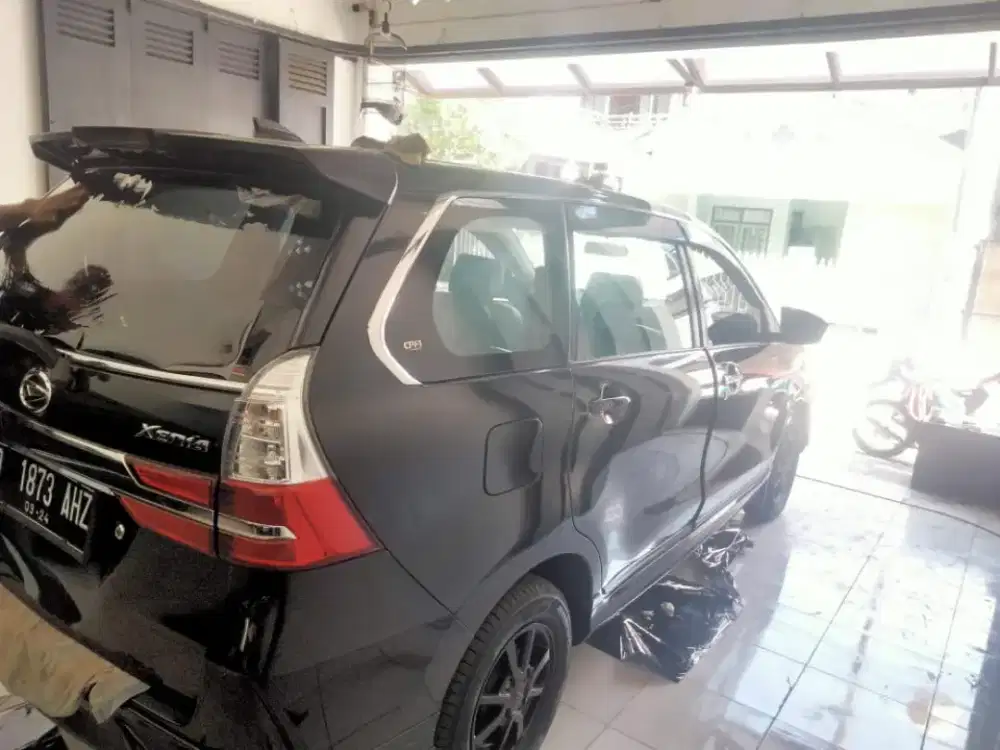 bongkar pasang kaca film untuk mobil