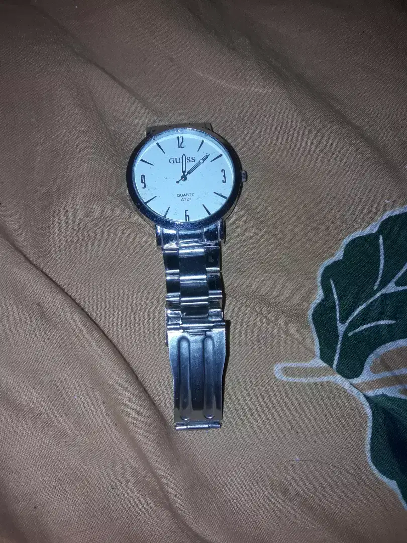 Jual Jam Tangan merk Guees