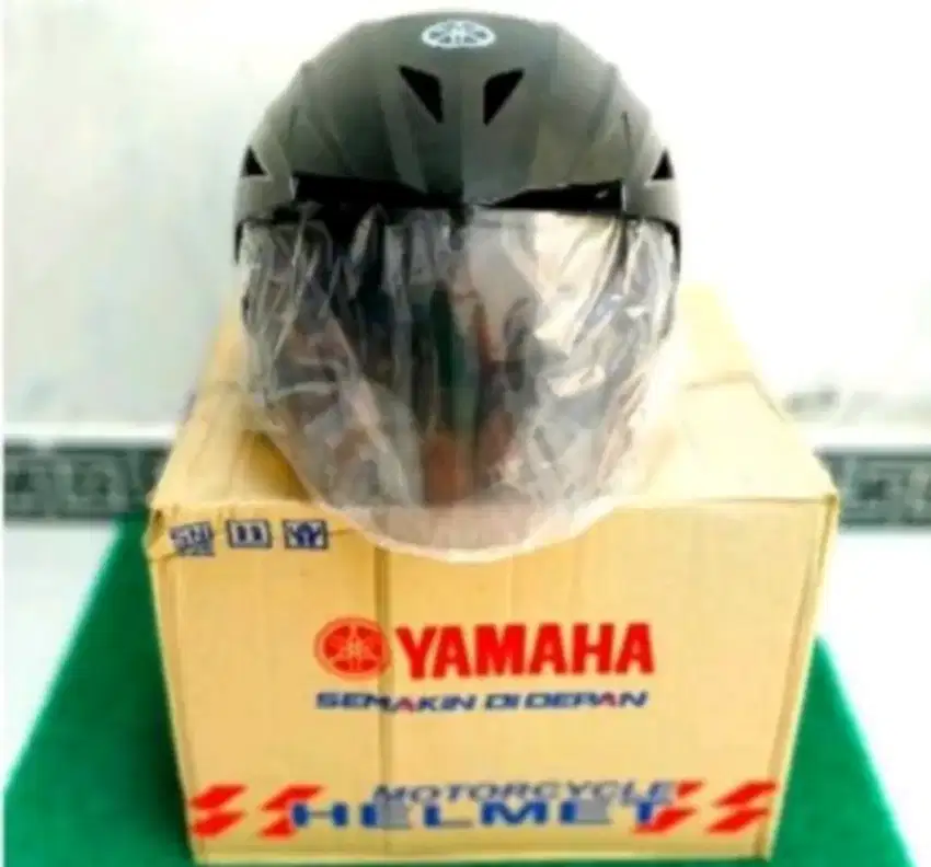 Helm standard bawaan yamaha original sni