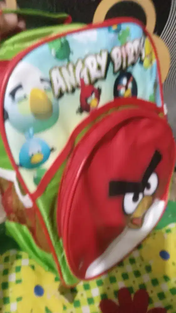 Tas baru hbs kan sisa  jualan