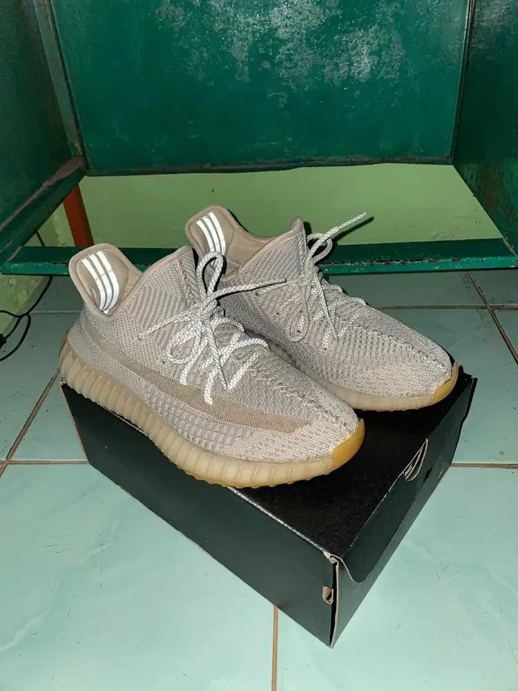 Sepatu adidas yeezy shop boost 350 v2