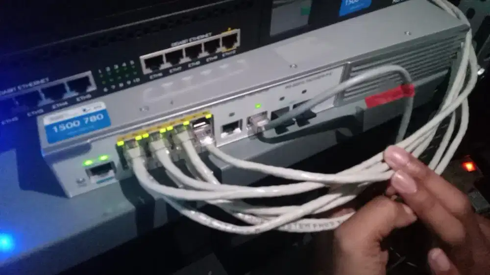 Jasa pemasangan jaringan internet/CCTV