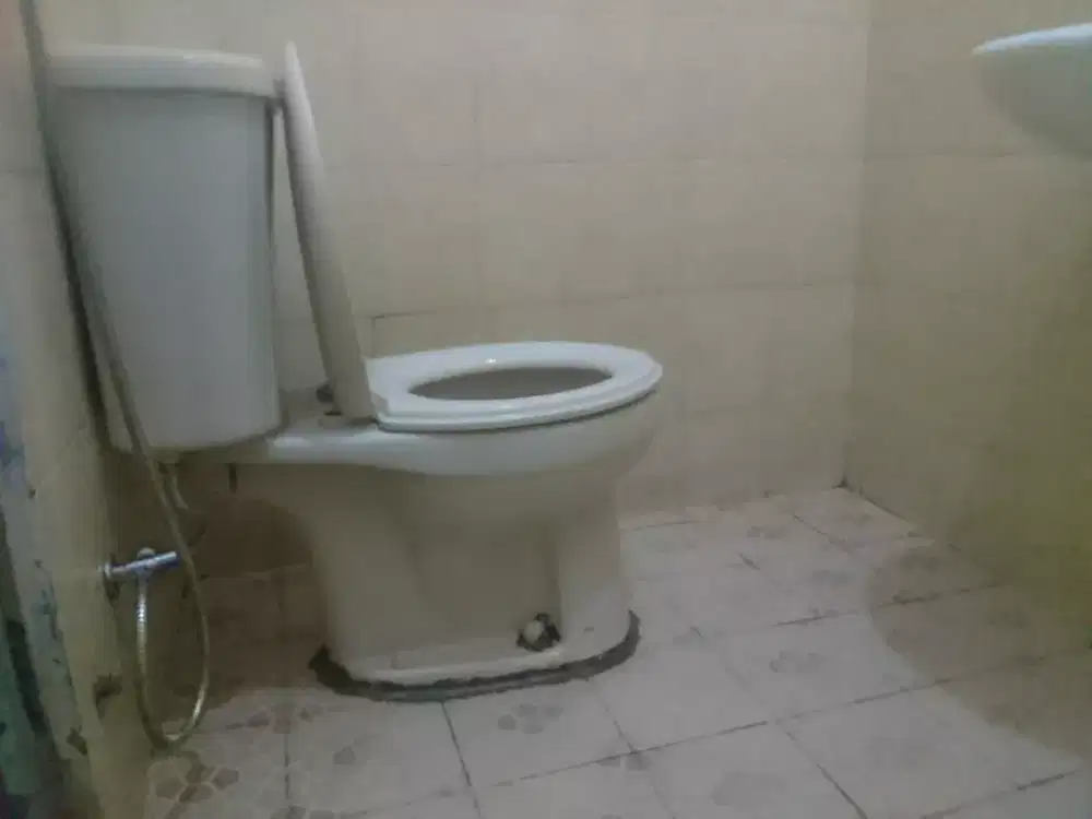 Panggilan kebersihan Kamar Mandi