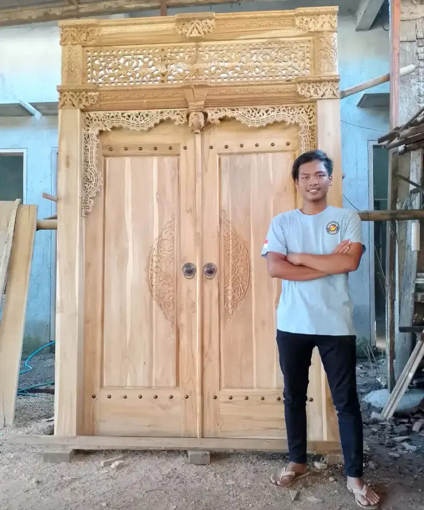 Pintu Ukir Minimalis