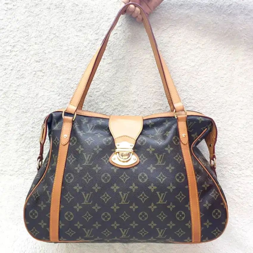 Louis Vuitton Shoulder Bag