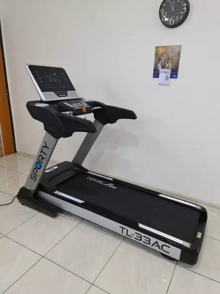 TREADMILL ELEKTRIK TOTAL FITNES TIPE 33 AC