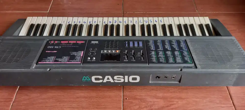 Dijual cepat piano merek casio ctk 550