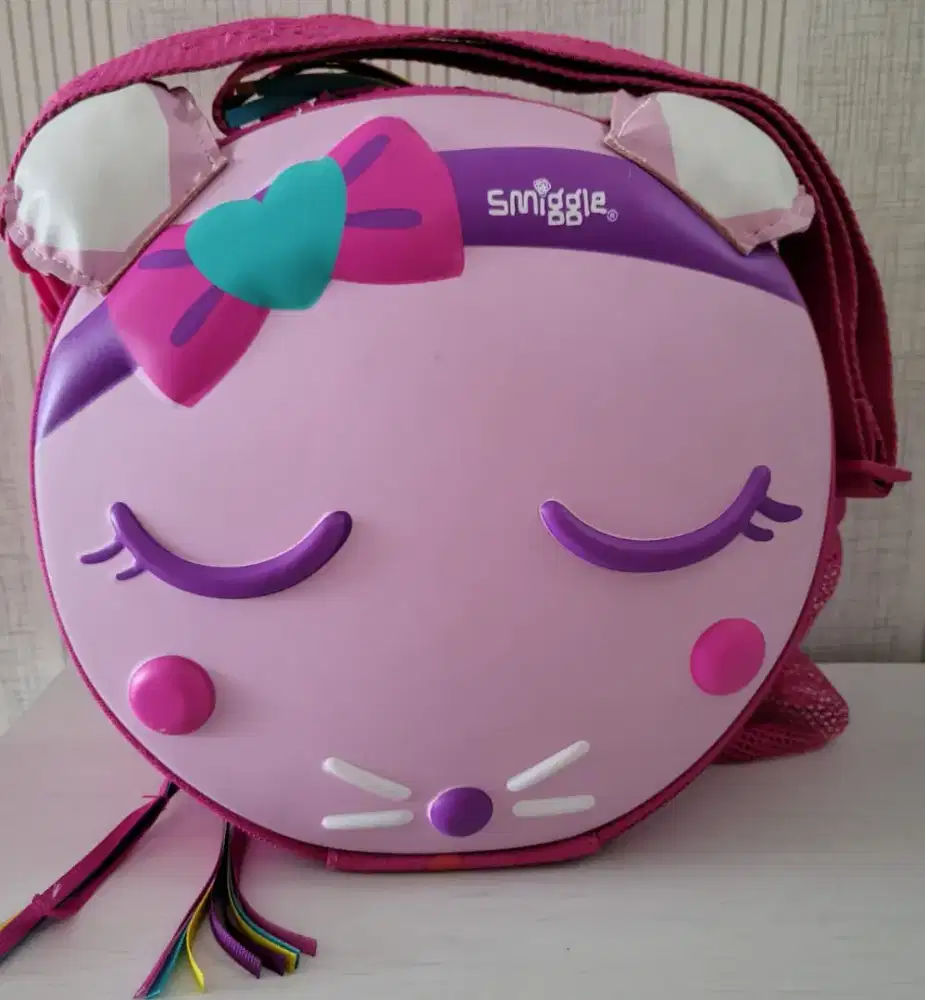 Tas lunch box, smiggle original