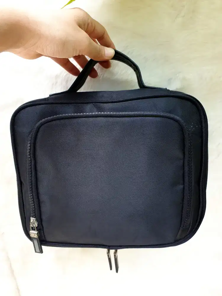 Tas Import Eks Fashion Pouch Mandi Toiletries Polyester Tebal