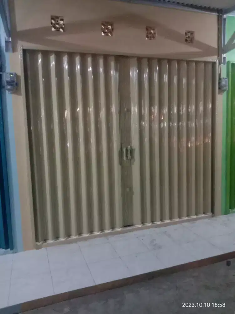 Kami melayani pasang folding gate murah sejabodetabek