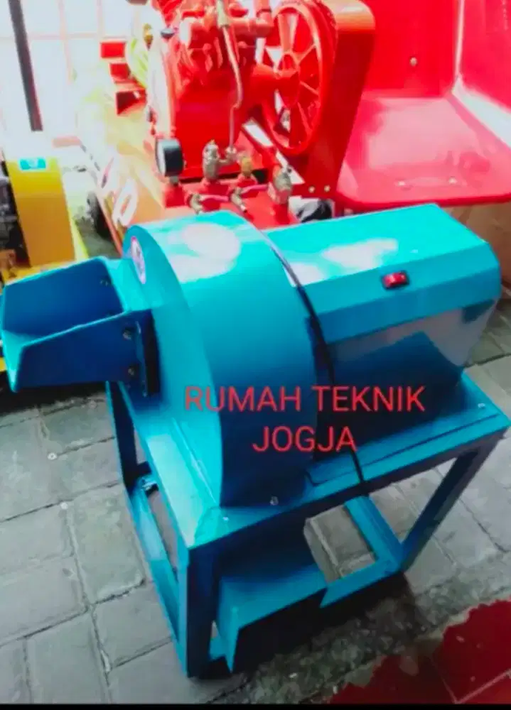 (RUMAH TEKNIK JOGJA)Pencacah jerami utk pakan ternak dng listrik 250 w