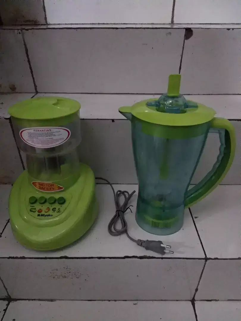 Chopper Blender 2 in 1 Merk Miyako Tipe CH-501 PF/AP (Anti Pecah)