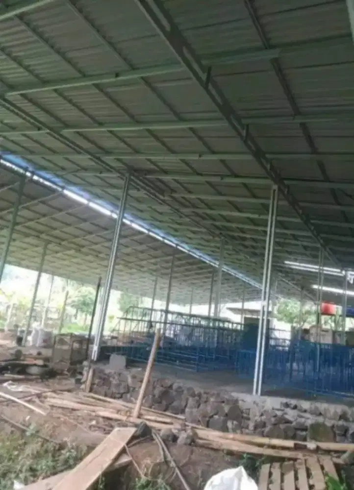 Kanopi baja ringan  j755