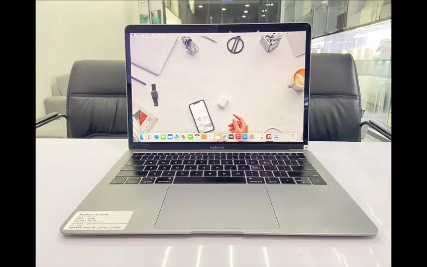 MACBOOK AIR 2019 RAM 8/128 GB RETINA