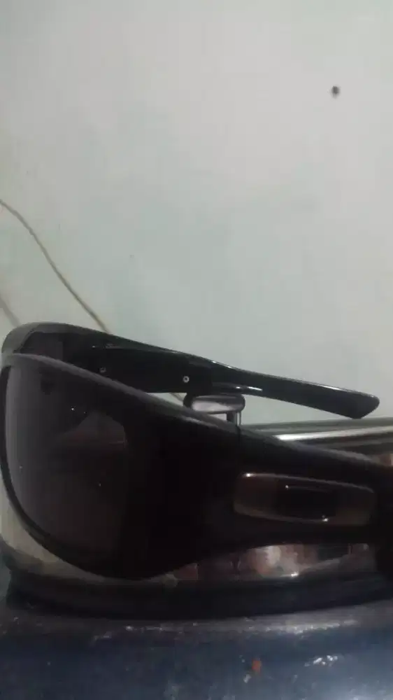 Kacamata sepeda sunglass oakley g1ft uniqlo warna black kamen rider