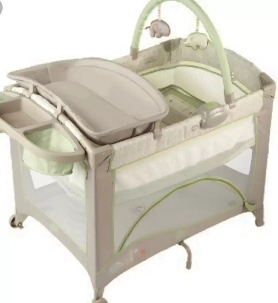 Ranjang bayi merk brightstars