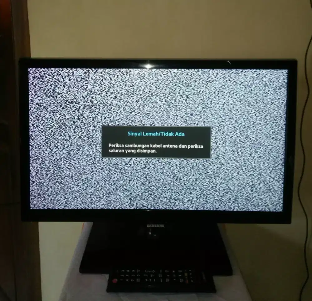 tv led samsung 22 inch monitor layar normal ips fhd hdmi rca usb movie