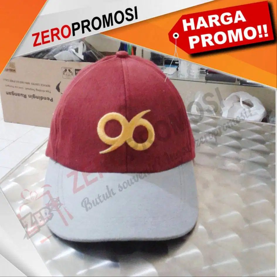 Souvenir Perusahaan berupa Topi Rafael