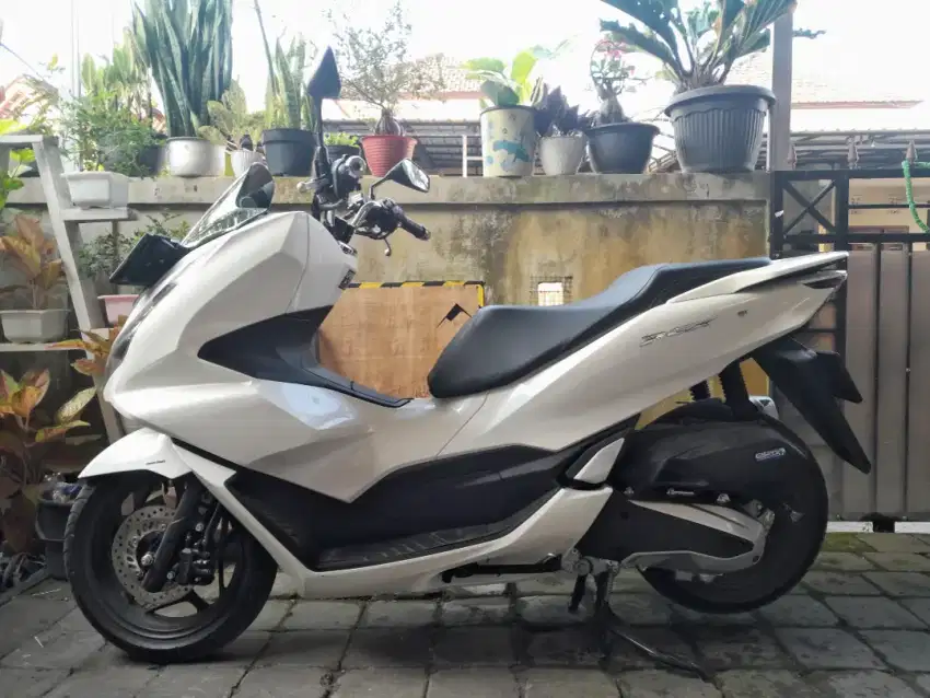 Dijual Honda PCX CBS 2022