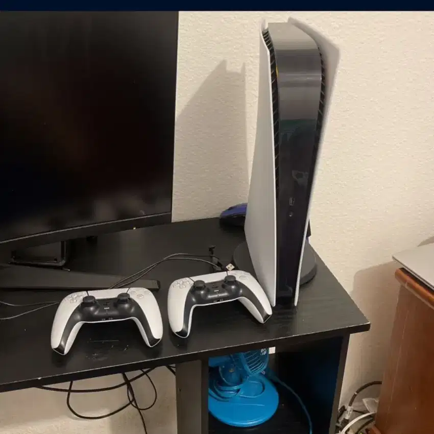 Dibeli ps5 PlayStation 5 disc version ps5 digital version