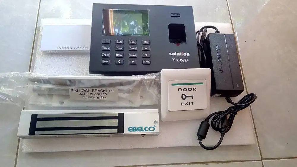 Paket mesin access dan absensi sidik jari ,Id card plus pemasangan
