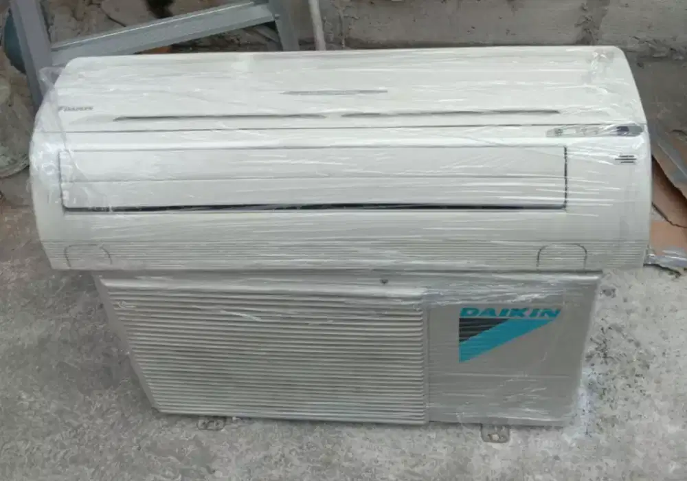 Ac Daikin 1/2 pk thailand