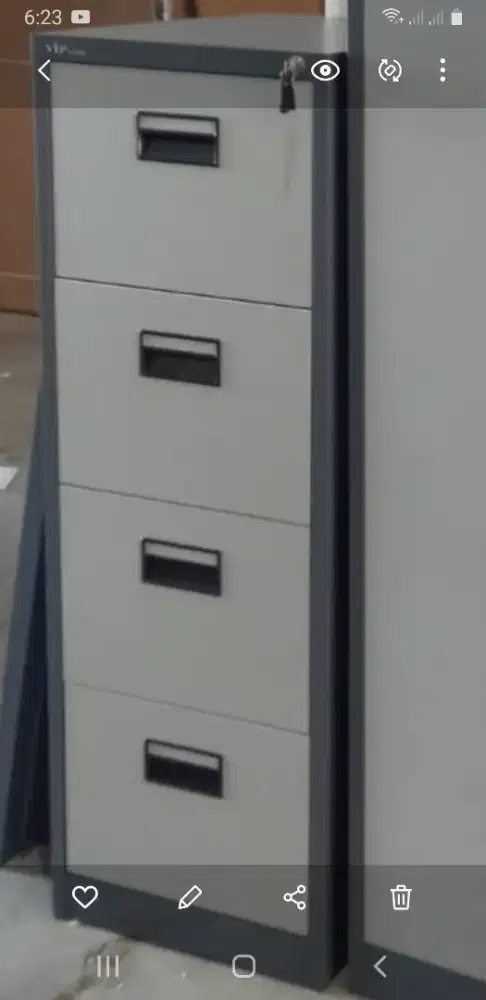 Filling kabinet besi 4 laci