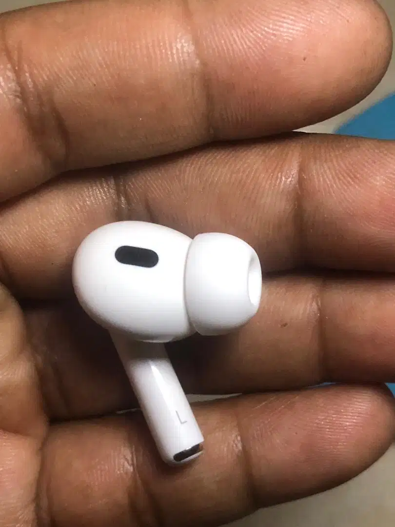 Apple Airpods Pro 2nd Left Earpiece