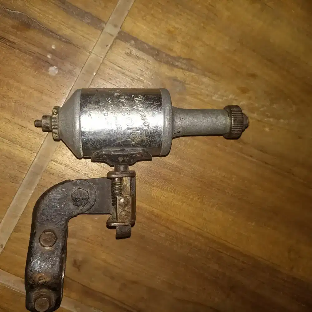 Dinamo kiri sepeda kebo