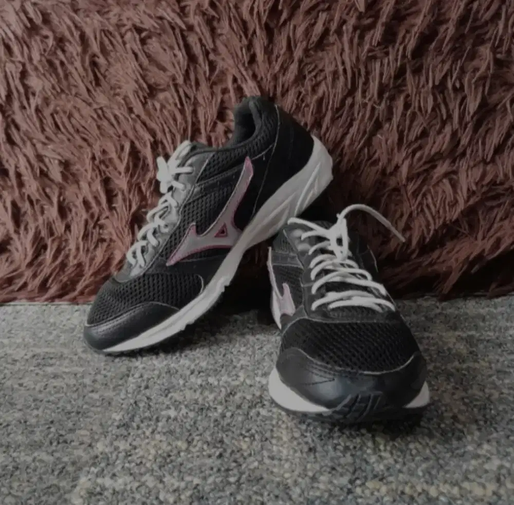 Olx sepatu mizuno online