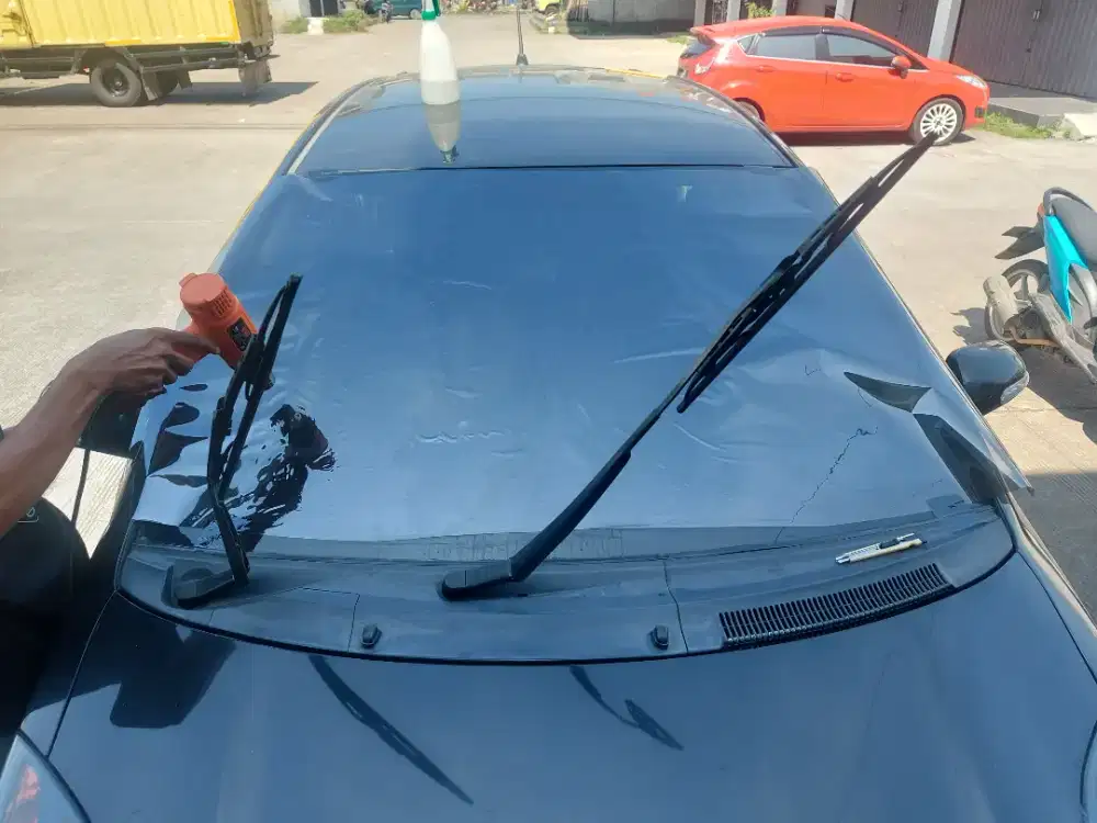 berbagai merk kaca film untuk mobil