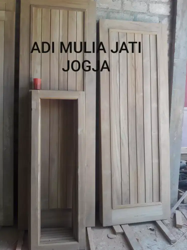Pintu jati berkwalitas