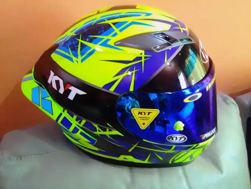 Helm New KYT Paket Ganteng Spike Yellow