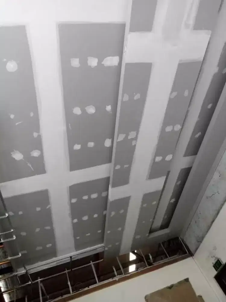 pasang plapon gypsum dan partisi gypsum sekat ruangan