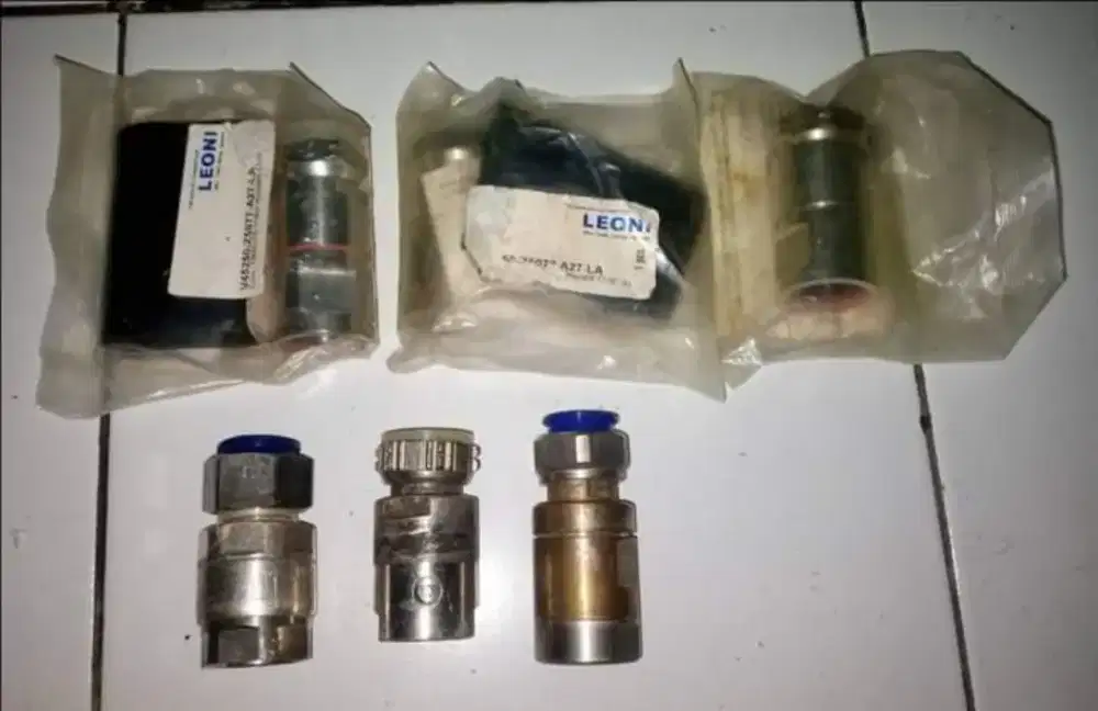 KONEKTOR CONNECTOR DIN MALE COWOK TO HELIAX 7/8 INCH